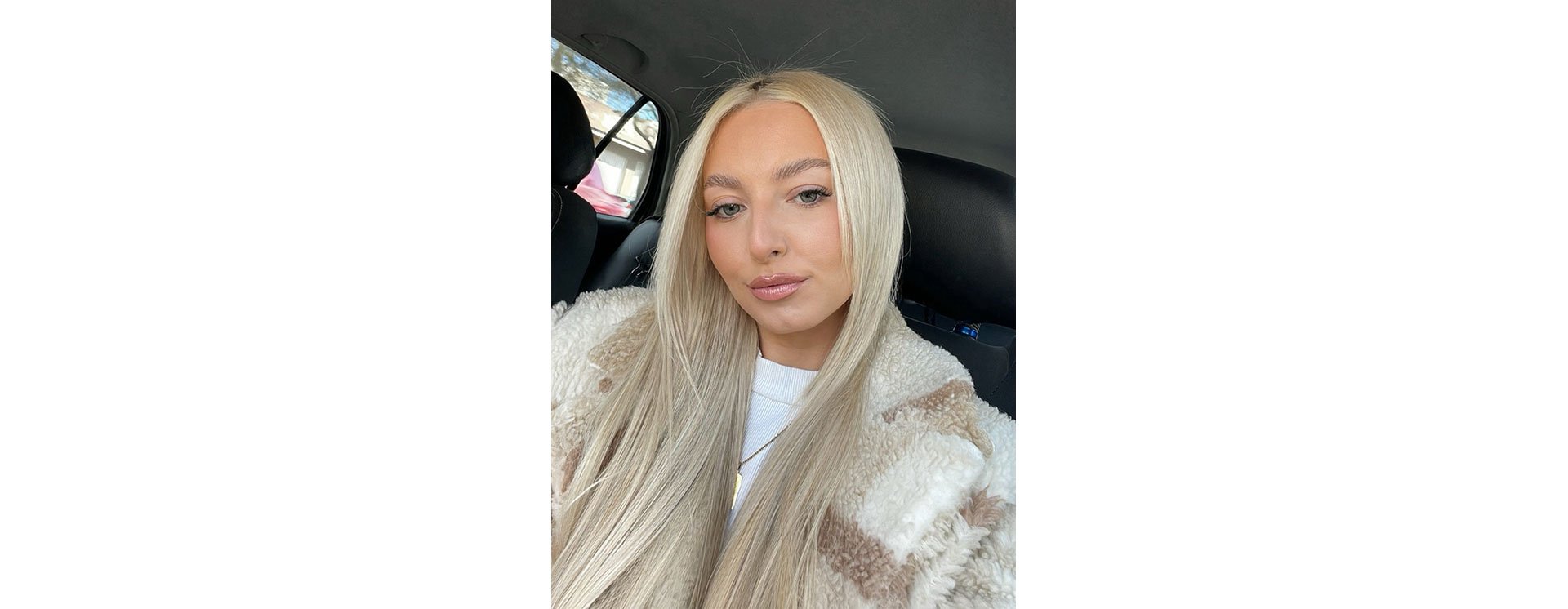 Η blogger Iliana Kappa εμπιστεύτηκε το «βασίλειο» της κερατίνης, την Angelopoulos Hair, και έκανε την ισιωτική θεραπεία, Spraight Blonde!